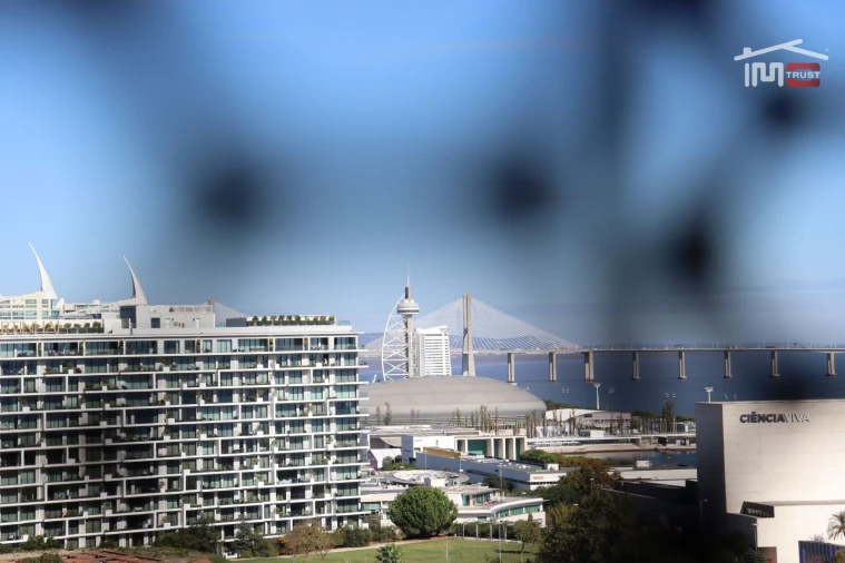 Apartamento T1 para Venda em Parque das Nações Foto 26