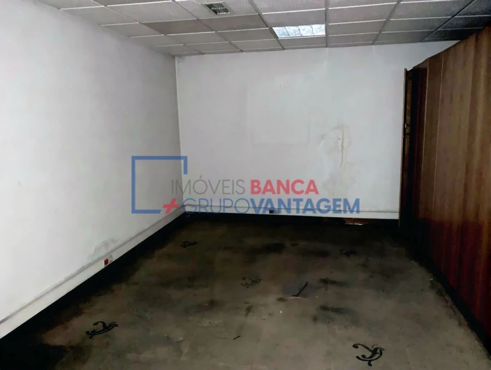 Loja para Venda em Santa Maria de Lamas Foto 8