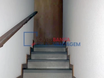 Loja para Venda em Santa Maria de Lamas