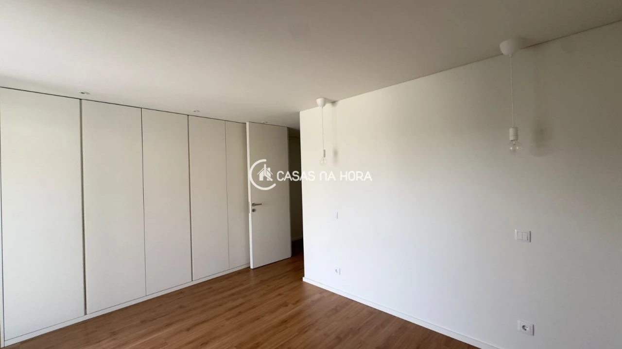 Apartamento T1 para Arrendamento em Póvoa de Varzim, Beiriz e Argivai Foto 7