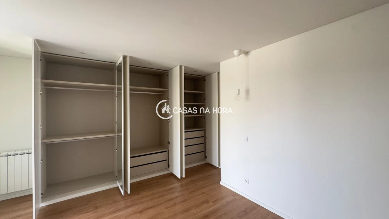 Apartamento T1 para Arrendamento em Póvoa de Varzim, Beiriz e Argivai Foto 9