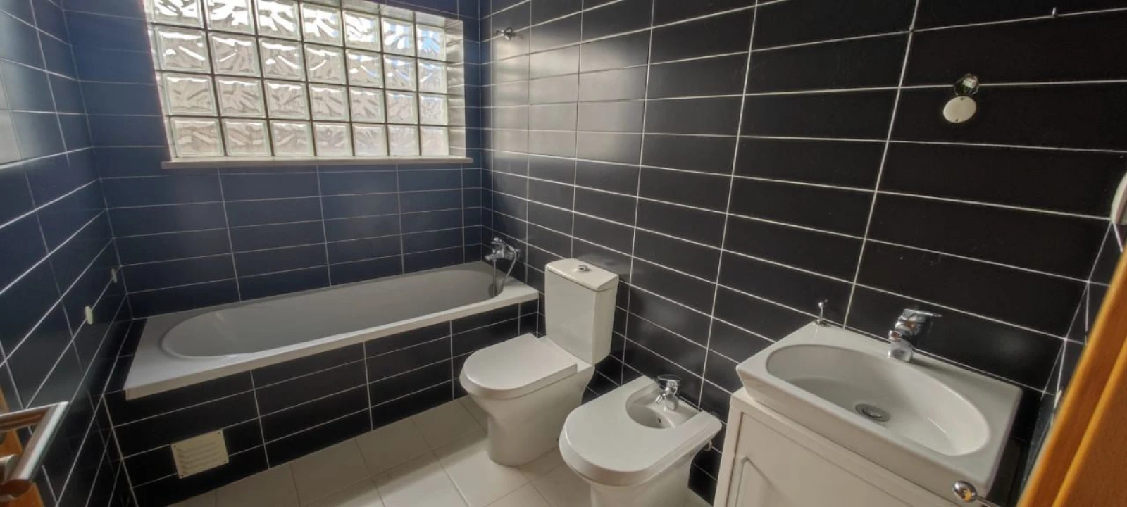 Apartamento T2 para Venda em Buarcos Foto 13