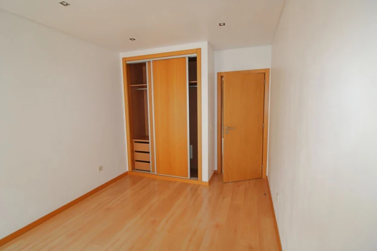 Apartamento T2 para Venda em Buarcos Foto 9