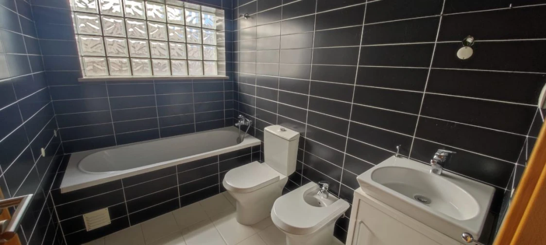 Apartamento T2 para Venda em Buarcos Foto 13