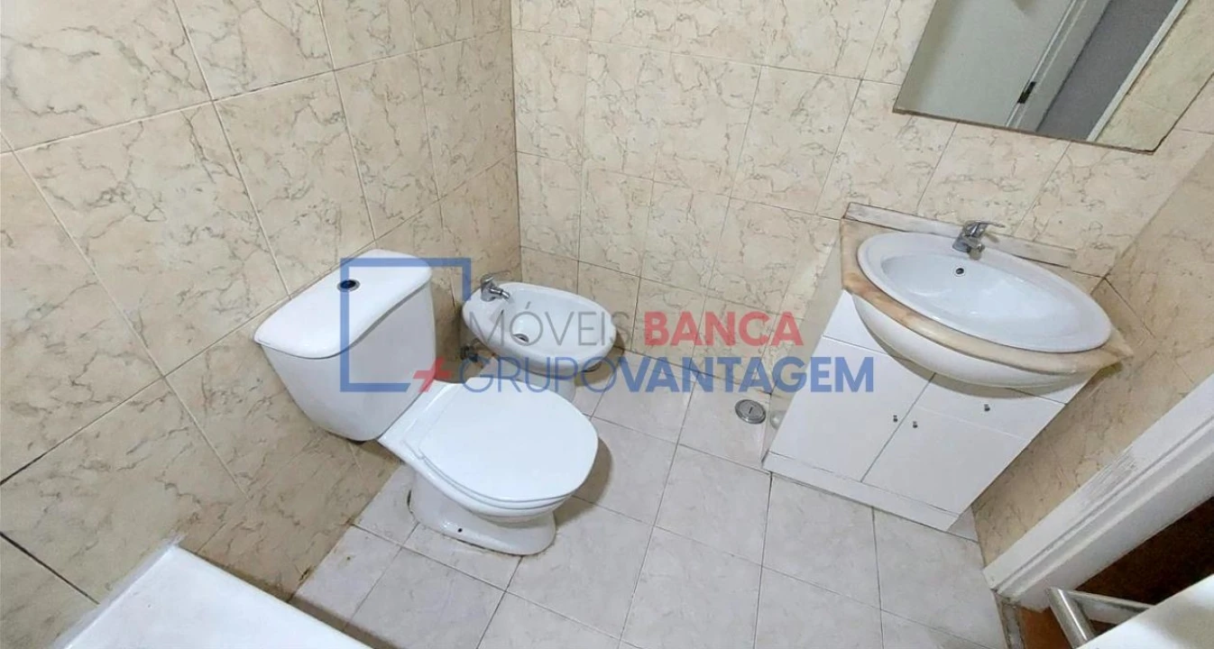 Apartamento T2 para Venda em Algueirão-Mem Martins Foto 13
