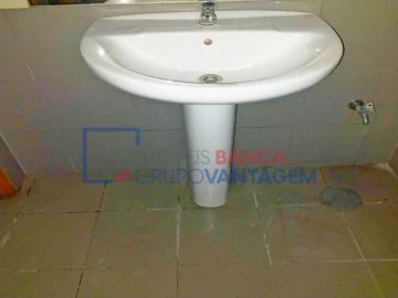 Loja para Venda em Paços de Ferreira