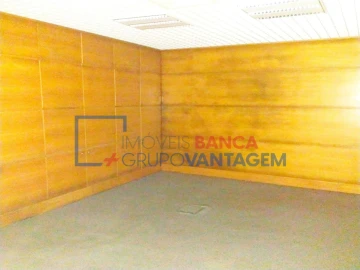 Loja para Venda em Paços de Ferreira