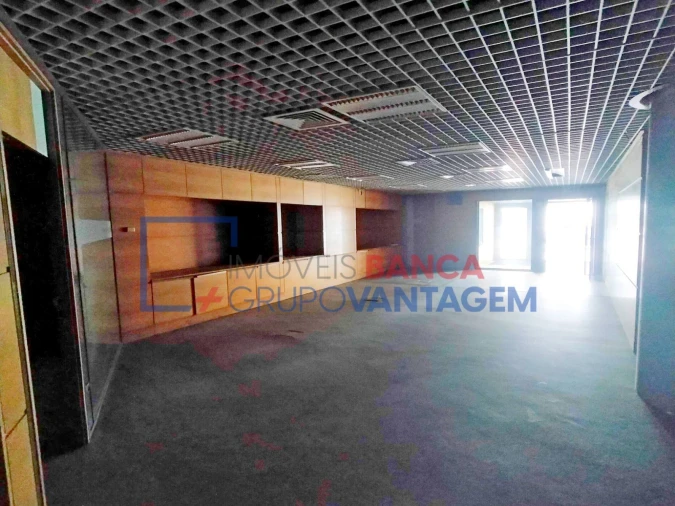 Loja para Venda em Paços de Ferreira Foto 4