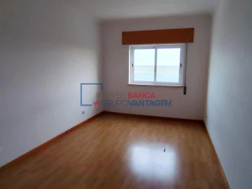 Apartamento T2 para Venda em Azambuja