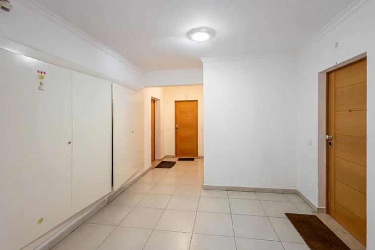 Apartamento T2 para Venda em Azambuja Foto 22