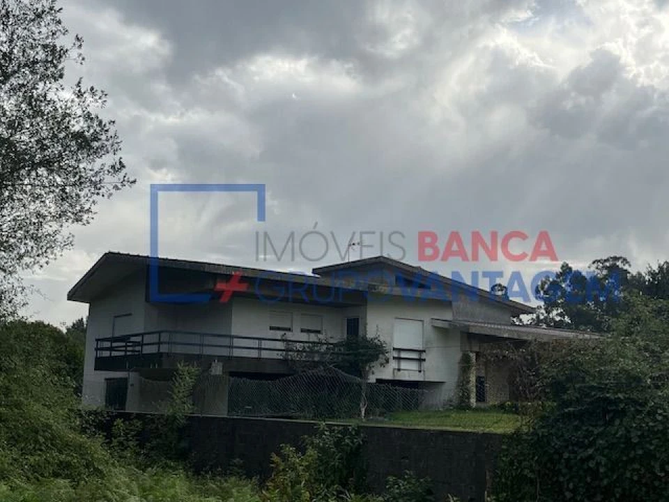 Moradia T5 para Venda em Ruivães e Novais Foto 15