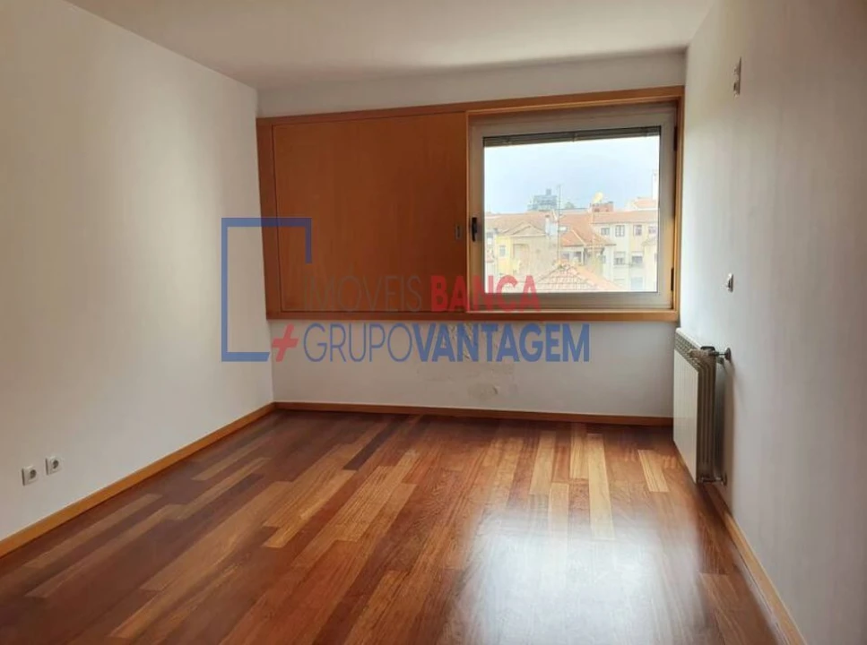 Apartamento T3 para Venda em Bonfim Foto 7