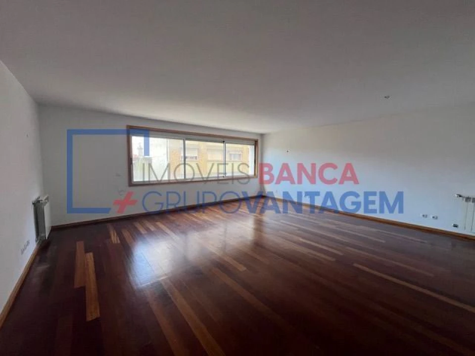 Apartamento T3 para Venda em Bonfim Foto 21