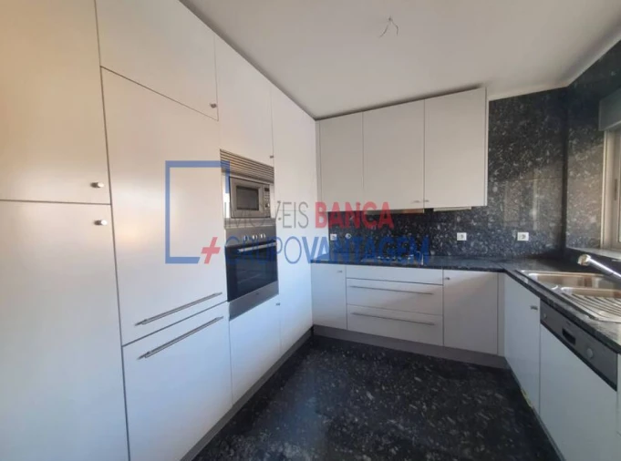 Apartamento T3 para Venda em Bonfim Foto 4