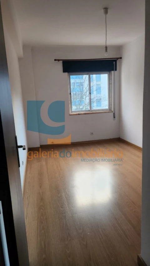 Apartamento T2 para Arrendamento em Torres Novas (São Pedro), Lapas e Ribeira Branca