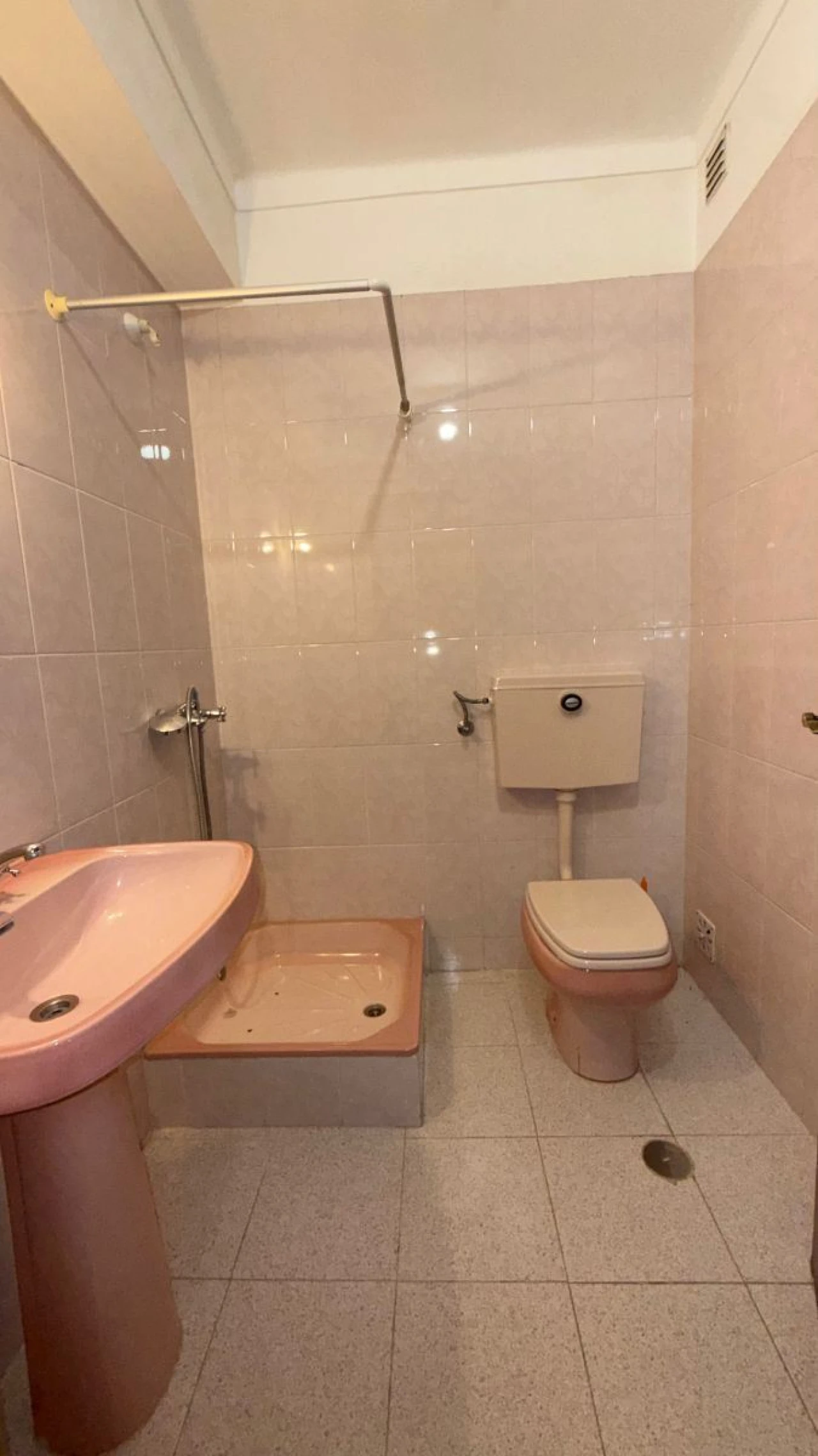 Apartamento T2 para Venda em Tavarede Foto 18