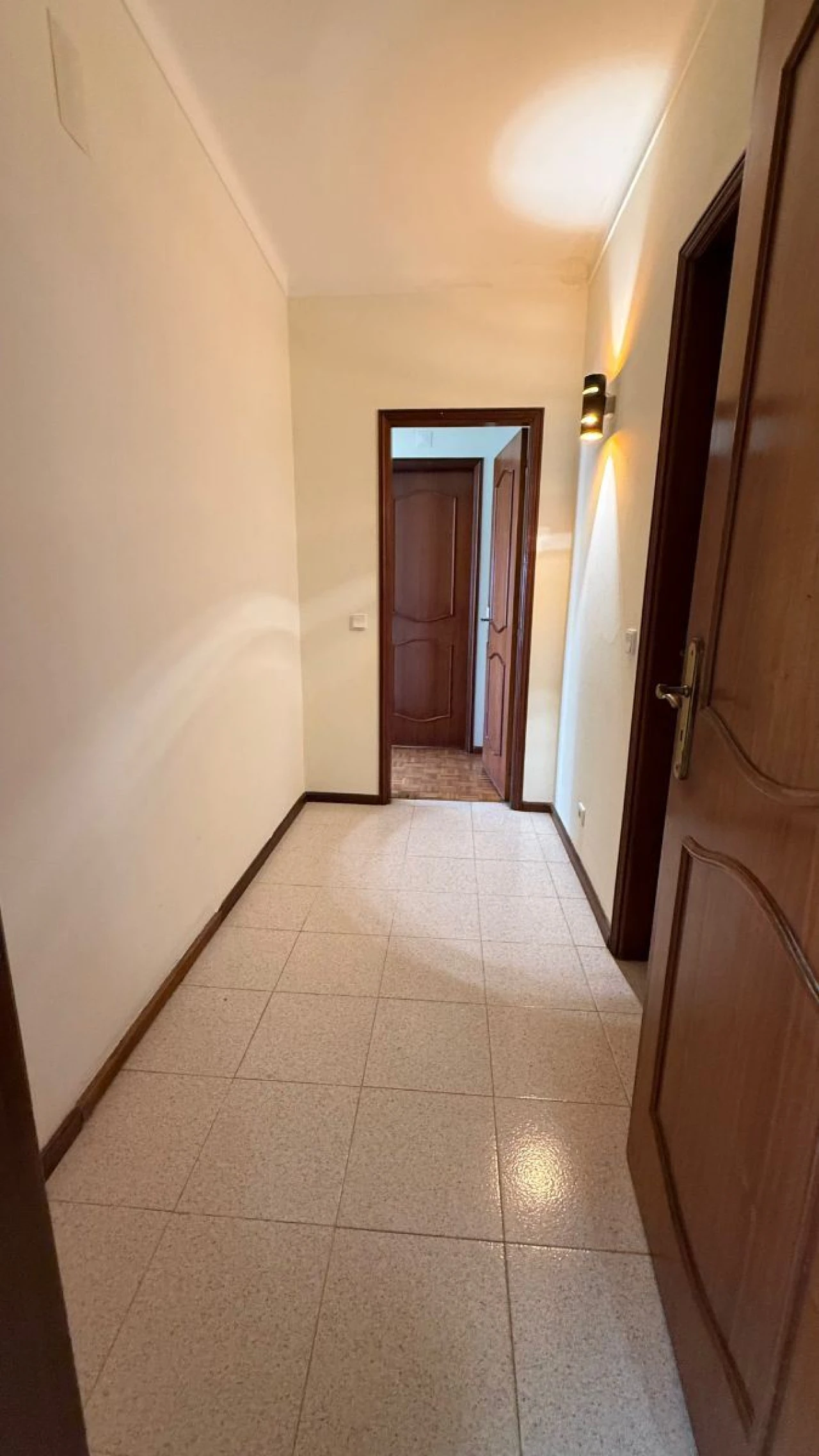 Apartamento T2 para Venda em Tavarede Foto 23