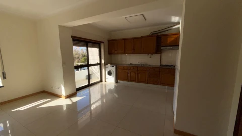 Apartamento T2 para Venda em Tavarede