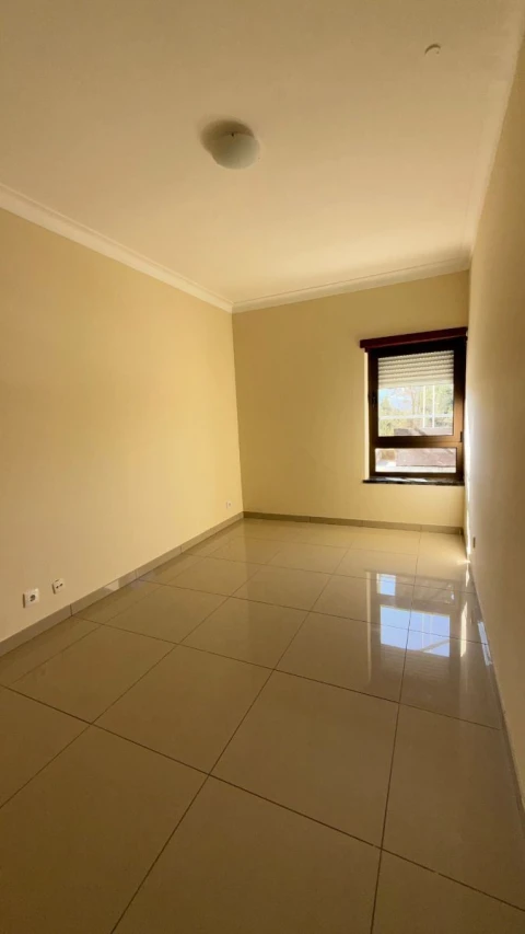 Apartamento T2 para Venda em Tavarede