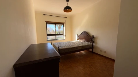Apartamento T2 para Venda em Tavarede