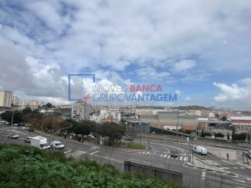 Apartamento T1 para Venda em Águas Livres