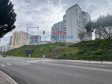 Apartamento T1 para Venda em Águas Livres