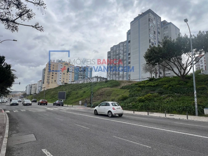 Apartamento T1 para Venda em Águas Livres Foto 8