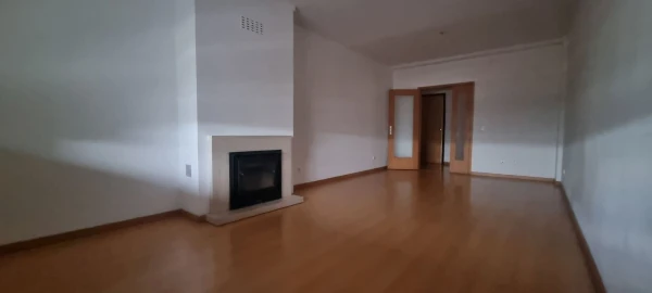 Apartamento T2 para Venda em Ermesinde