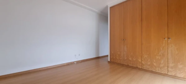 Apartamento T2 para Venda em Ermesinde