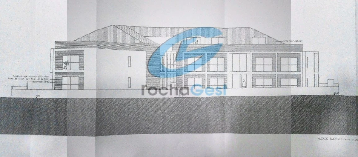 Terreno P/ Prédio para Venda em Serzedo e Perosinho Foto 4