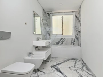 Apartamento T4 para Arrendamento em Cascais e Estoril