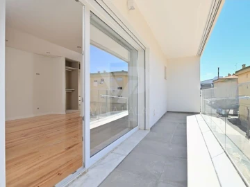Apartamento T4 para Arrendamento em Cascais e Estoril