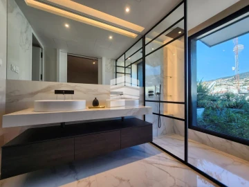 Apartamento T2 para Venda em Funchal (Se)