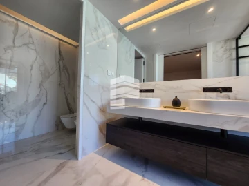 Apartamento T2 para Venda em Funchal (Se)