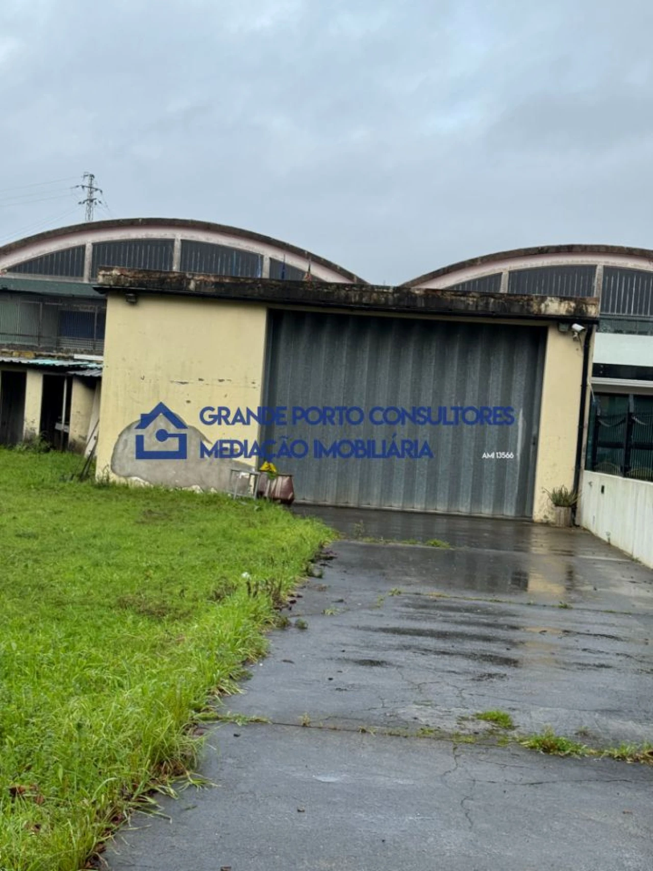 Armazém para Arrendamento em Aguas Santas Foto 1