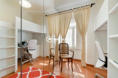 Moradia T17 para Venda em Cascais e Estoril