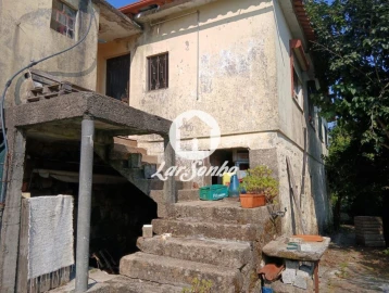 Moradia T4 para Venda em Panque