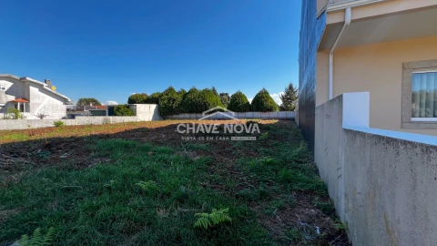 Terreno P/ Prédio para Venda em Mafamude e Vilar do Paraíso