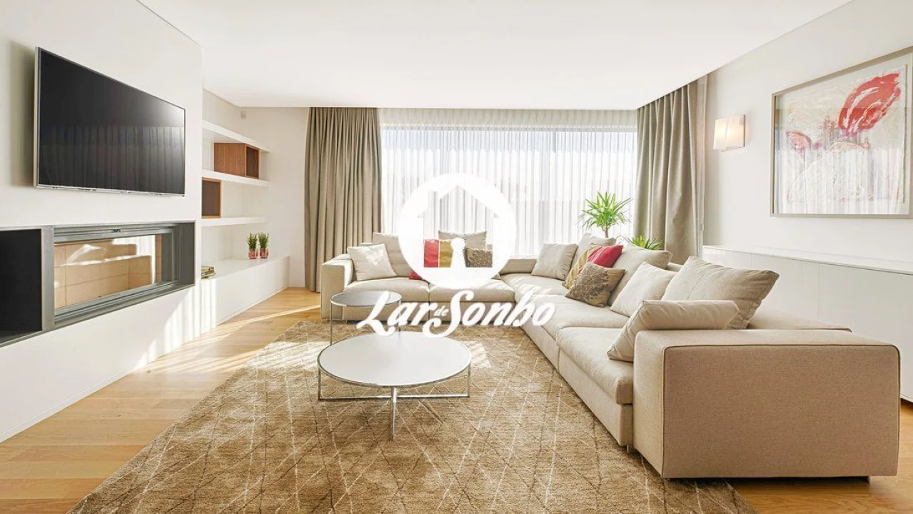Apartamento T3 para Venda em Cidade da Maia Foto 1