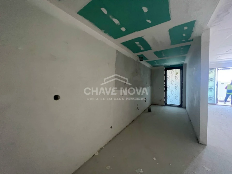 Apartamento T2 para Venda em Arcozelo Foto 5