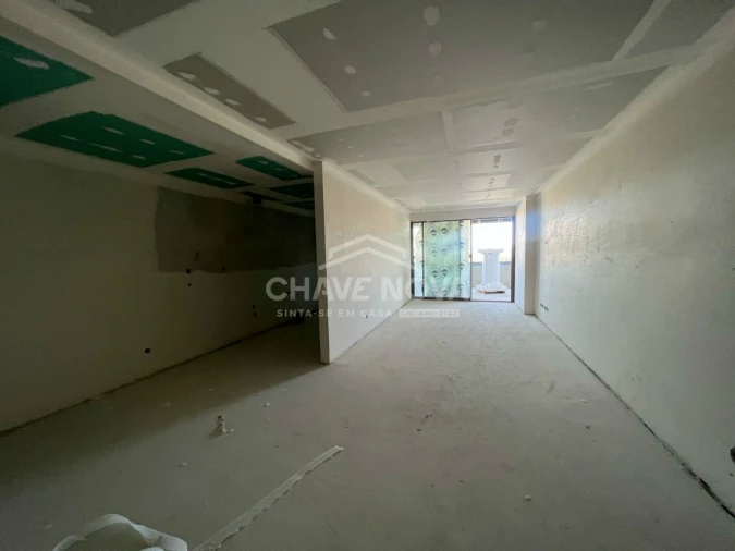 Apartamento T2 para Venda em Arcozelo Foto 17
