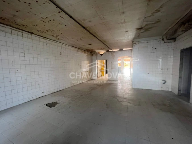 Loja para Venda em Aguçadoura e Navais Foto 8