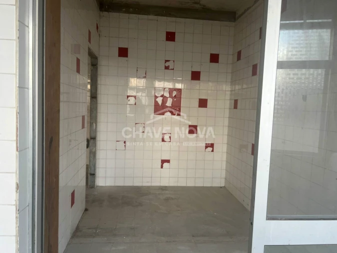 Loja para Venda em Aguçadoura e Navais Foto 16