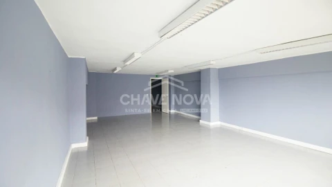 Loja para Venda em Custóias, Leça do Balio e Guifões