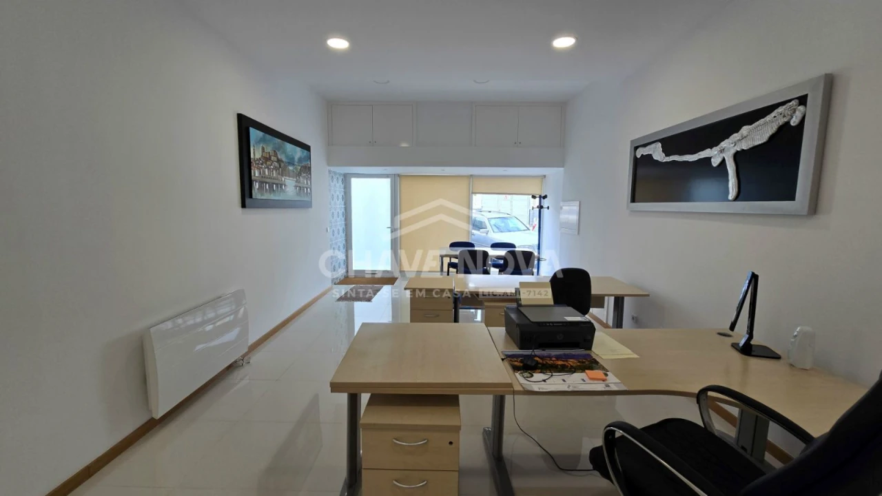 Escritório para Venda em Custóias, Leça do Balio e Guifões Foto 24