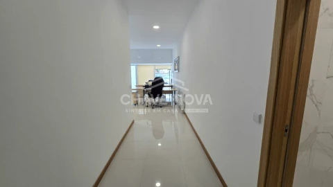 Escritório para Venda em Custóias, Leça do Balio e Guifões