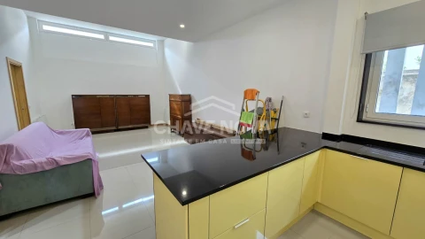 Escritório para Venda em Custóias, Leça do Balio e Guifões