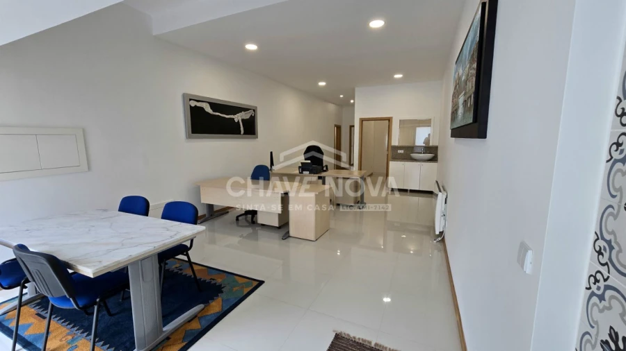 Escritório para Venda em Custóias, Leça do Balio e Guifões