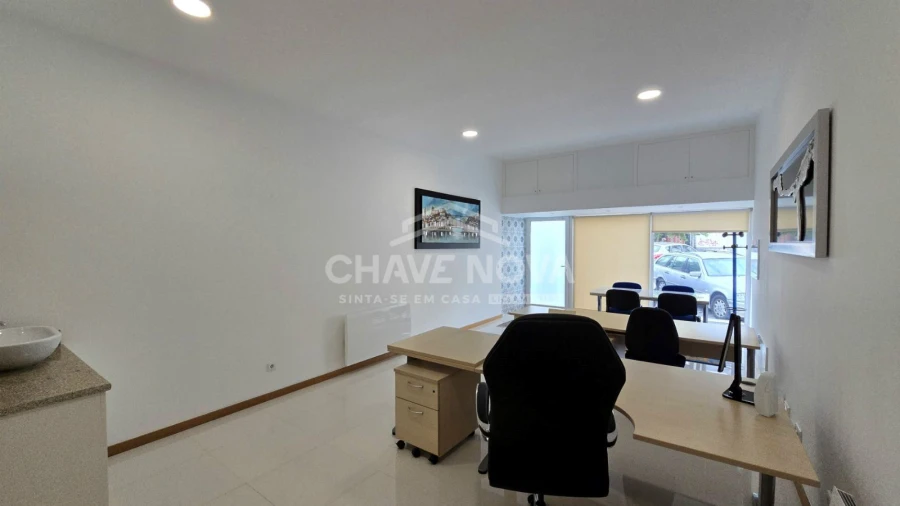 Escritório para Venda em Custóias, Leça do Balio e Guifões Foto 6