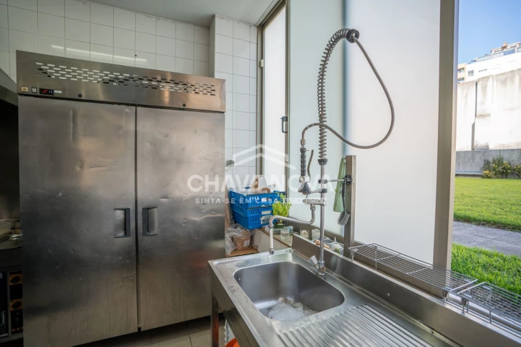 Negócio para Trespasse em Custóias, Leça do Balio e Guifões Foto 19